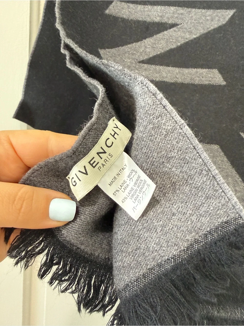 Givenchy chevron logo pattern wool scarf men women black grey Paris